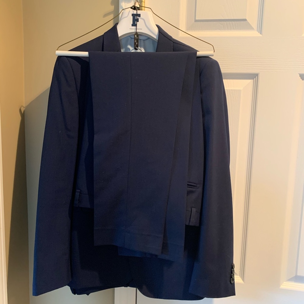 French Connection Men’s Suit & extra pants